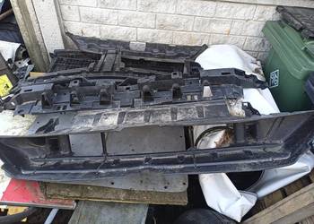 Sprzedam kierownicę powietrza w zderzak przedni renault Trafic 4,3 lift2021 Sprzedam kierownicę powietrza w zderzak przedni renault Trafic 4,3 lift2021