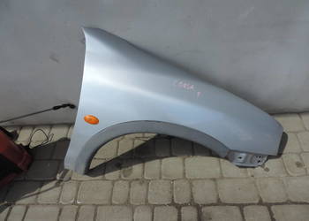 OPEL CORSA B BŁOTNIK PRAWY PRZÓD