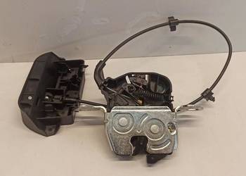 MERCEDES W205 ZAMEK KANAPY LEWY A2059204900