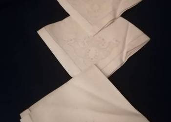 Serwety z haftowany logo. Produkcja Niemcy Serwety z haftowany logo. Produkcja Niemcy