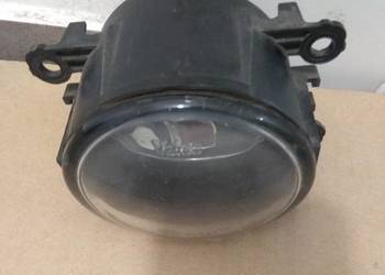 Opel Agila B halogen prawy przód