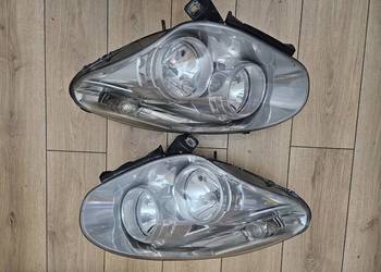 Przedni prawy reflektor FIAT DOBLO, OPEL COMBO D 2011r.