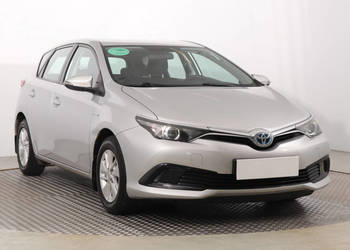 Toyota Auris Hybrid