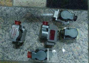 serwozawory elektrohydrauliczne Moog