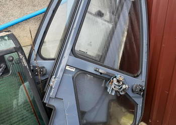 drzwi kabina wózek TOYOTA seria 8 modele 8FGF18 25 30 części demontaż