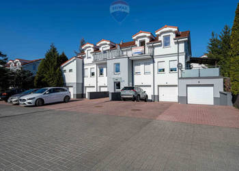 Na sprzedaż 3 pokoje z ogrodem i garażem Złotniki