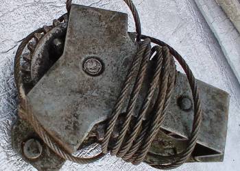 mechanizm podnoszenia szyby do samochodu Fiat 125p.  70zl