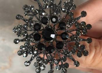 Broszka kwiat gwiazda kryształki grafitowe czarne