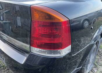 LAMPA TYŁ PRAWA OPEL VECTRA C HB SEDAN