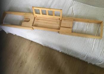 Rozsuwana półka na wannę Bamboo Sensea
