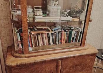 Serwantka do renowacji / biblioteczka