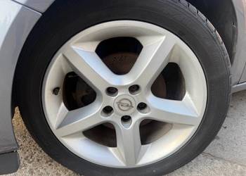 Opel Astra H Zafira B Vectra C Meriva Alufelgi 17" z oponami 225/45/17 lato