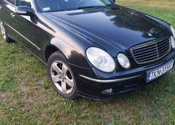 Mercedes E320 Avantgarde 2004r. 3.2 B+LPG V6 224 KM napęd 4x4 automat