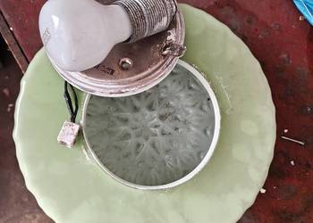 Lampa z czasów PRL-u