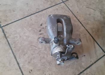 Zacisk hamulca tylny peugeot 308