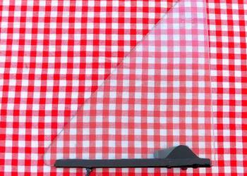 Nowa szyba trójkąt lewa BESPO przód Fiat 126p 126 BIS ORYGINALNA