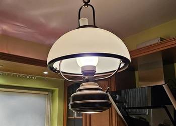Lampa stołowa w stylu vintage