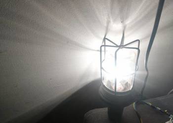Sprzedam Lampe Z Włącznikiem