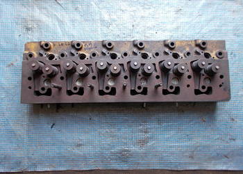 Głowica Ford 6 cylindrów New Holland