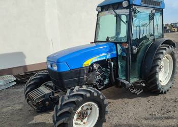 New Holland TN 75 FA sadowniczy