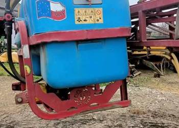 Opryskiwacz biardzki 600 litrów 15 belka Opryskiwacz biardzki 600 litrów 15 belka