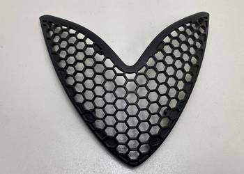 SUZUKI SIXTEEN UX125 GRIL NOSEK WLOT POWIETRZA OWIEWKA inne części