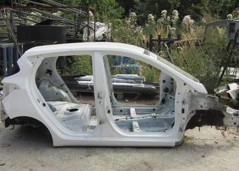PRÓG SŁUPEK PRAWY BOK PSW HYUNDAI i10 II