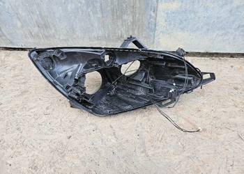 OPEL MERIVA B LIFT OBUDOWA PUSZKA LAMPY PRAWA LED