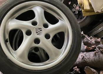 Felgi Porsche Twist 7x17 8,5x17 5x130 z oponami komplet 4 szt