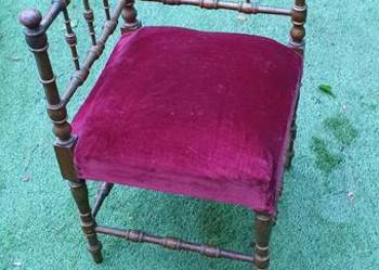 Stylowe krzesło z aksamitem – vintage / retro