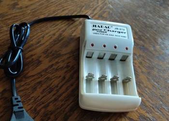 ładowarka charger  jiabao jb-212  akumulatorki aa aaa akumulatory