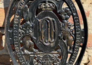 STARA ŻELIWNA NOGA - PODSTAWA MASZYNY DO SZYCIA - LWY, KORONA