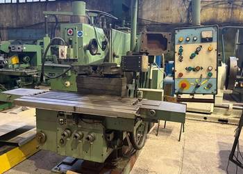 Frezarka TOS KURIM FGS 32/40