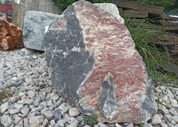 Głaz kolorowy duży kamień Głazy Kora Kamienna Grys Granitowy Marianna