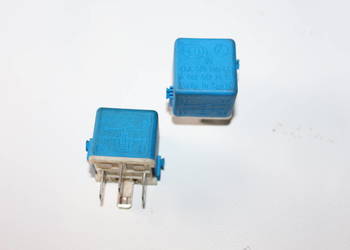 MERCEDES S W220 PRZEKAŹNIK HELLA 12V A0025422519