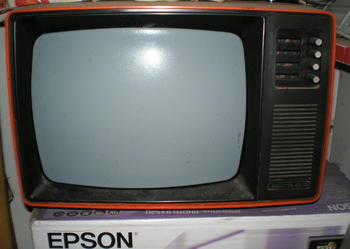 Telewizor  14’’ .