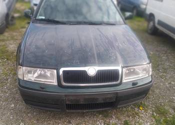 Skoda Octavia 1,9 tdi 2000r na części