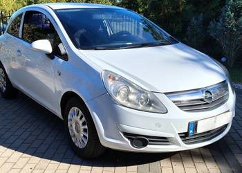 Opel Corsa D  2009rok + Ciemne Szyby+ Opony Zima Kelner+Opłaty do 2027r!