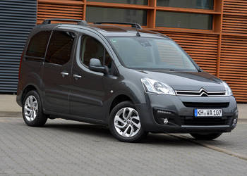 Citroen Berlingo 2016 Rok Nawigacja Panorama Asystent Hamowania PDC