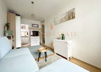 Dwustronna | Kawalerka | Balkon | Centrum | PKP