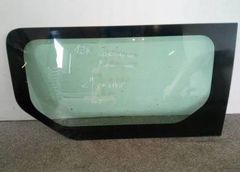 SZYBA KAROSERYJNA LEWA ŚRODKOWA 2003 R 119,5 X 66,5  Opel Vivaro I RENAULT 