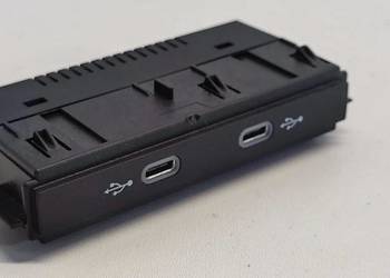 SKODA SUPERB 4 PORT GNIAZDO USB 5NA035700