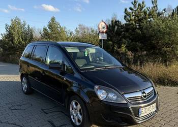 Opel Zafira 2012 1.8 benzyna 7os rodzinne autko