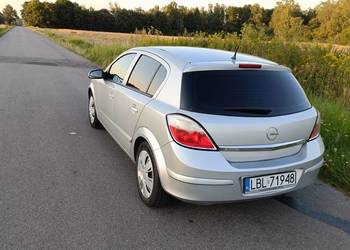 Opel Astra h 1.9 mały przebieg zadbana serwisowana sprawdź
