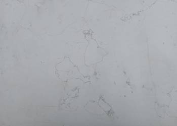 Płytka marmurowa BIANCONE pasy 2 cm szczotka szerokość 40 cm