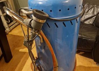 Piaskarka syfonowa BASS 105 L z odkurzaczem 1200 W  i dyszami do pias