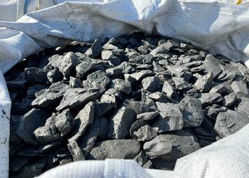 Kora Czarna Kamień Żwir Granit Grys Bazaltowy Kora Kamienna Biała Marianna