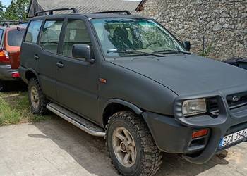 Ford maverick Terrano 2