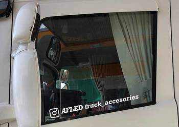 Naklejki INSTAGRAM bok szyba drzwi biała 2sztuki z imieniem ksywską biała