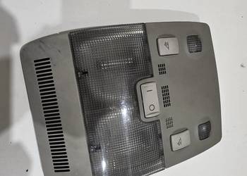 Lampka oświetlenia wnętrza Audi A4b6 8E0947135A